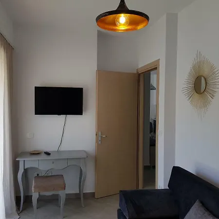 Apartament Natalia Beach *