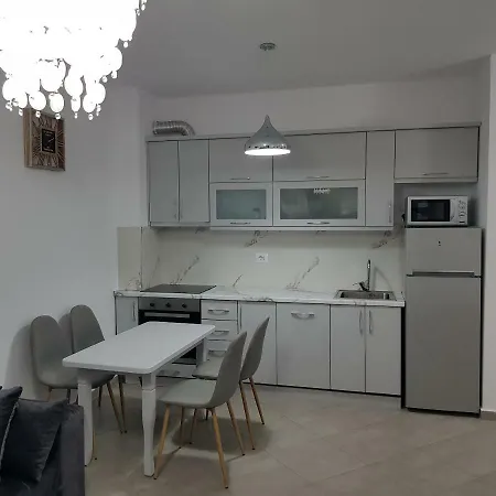 Apartament Natalia Beach Wlora